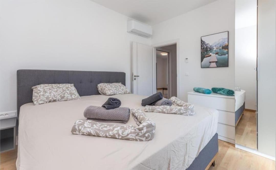 Dvj Apartments 3 スベティ・フィリップ・イ・ヤコブ エクステリア 写真